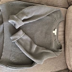 8 piece sweater bundle